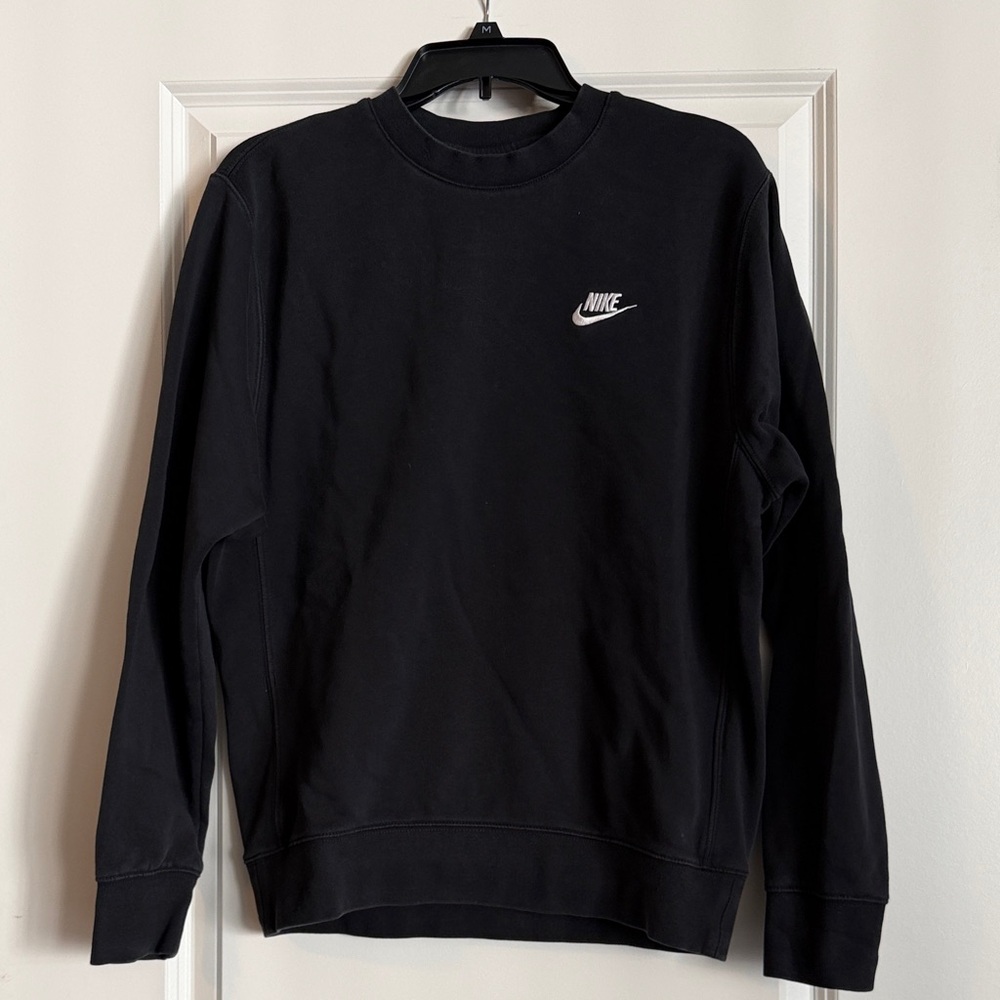 Nike Men's Crewneck Sweater in Black